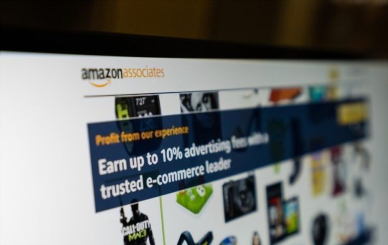 How To Become An Amazon Associate – The Tips And Methods